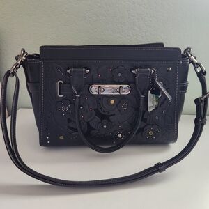 COACH Swagger 27 With Tea Rose Tooling In Black